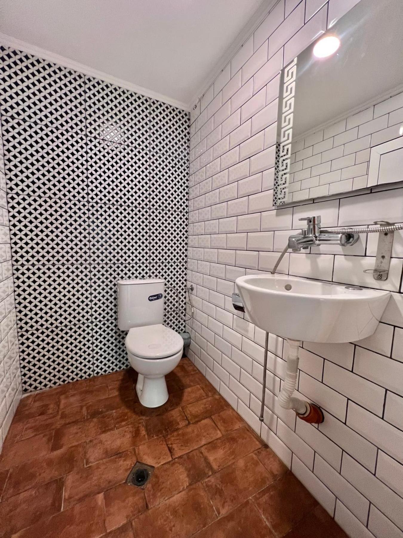 הוילה וארנה Just House מראה חיצוני תמונה